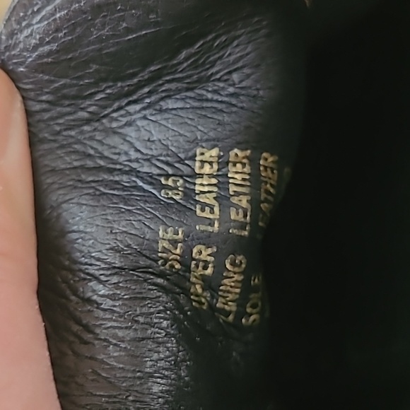 Men's Black Leather Dress Shoes, size 8.5 - Picture 9 of 9